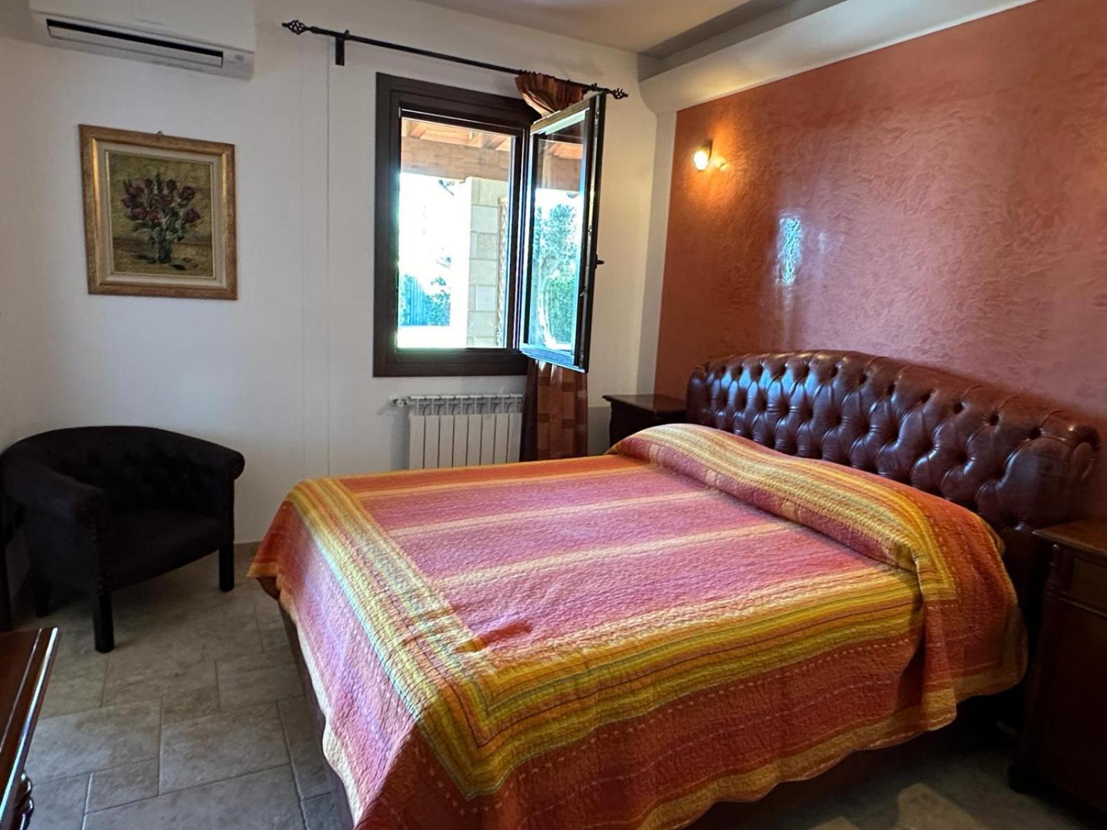 Borgo Dei Normanni Aparthotel Сан Вито дей Нормани Екстериор снимка